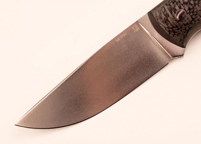 Нож цельнометаллический Охотник, сталь M390, рукоять карбон